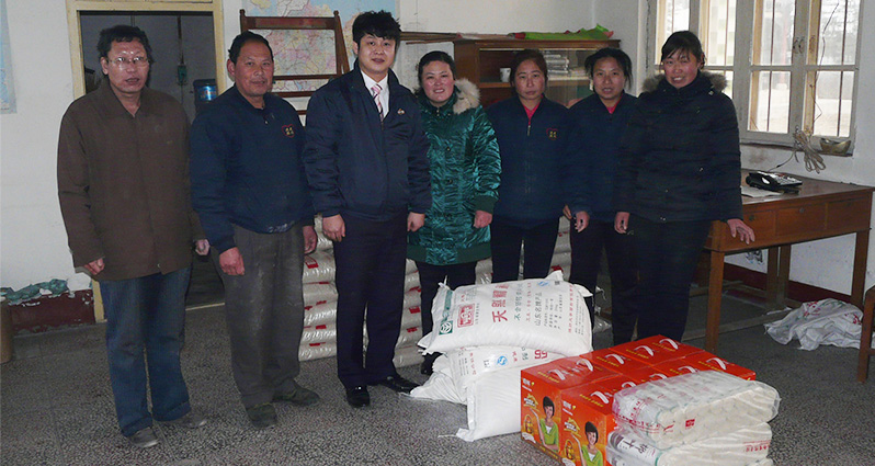 春節(jié)前慰問敬老院